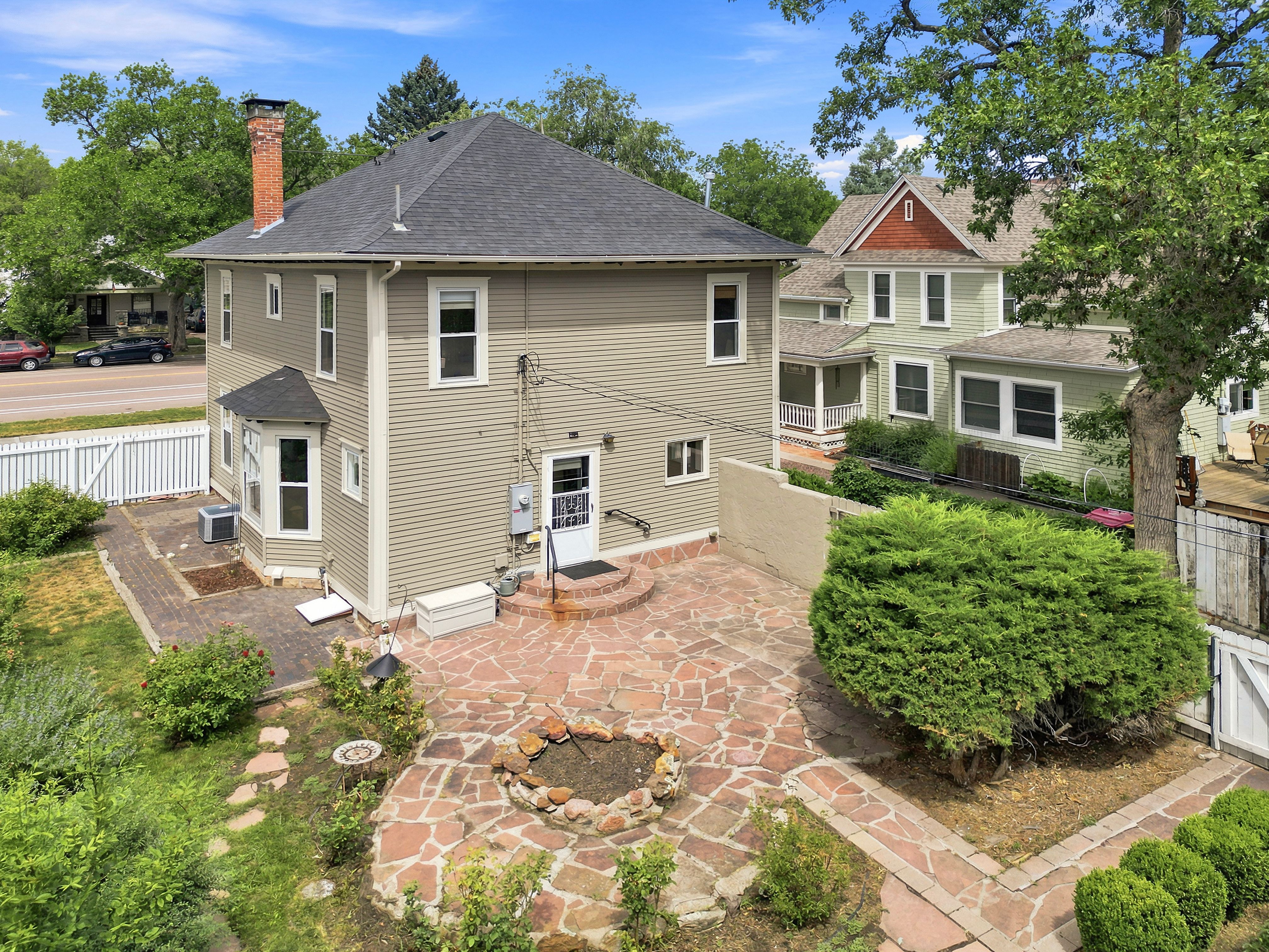  Historic Old North End Home on Nearly a Quarter Acre - 物件實景