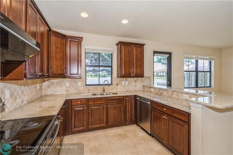 8452 Lake Majesty Ln, Unit #8452, Parkland, Florida, 33076, United States, 3 Bedrooms Bedrooms, ,3 BathroomsBathrooms,Residential,For Sale,8452 Lake Majesty Ln, Unit #8452,1663284