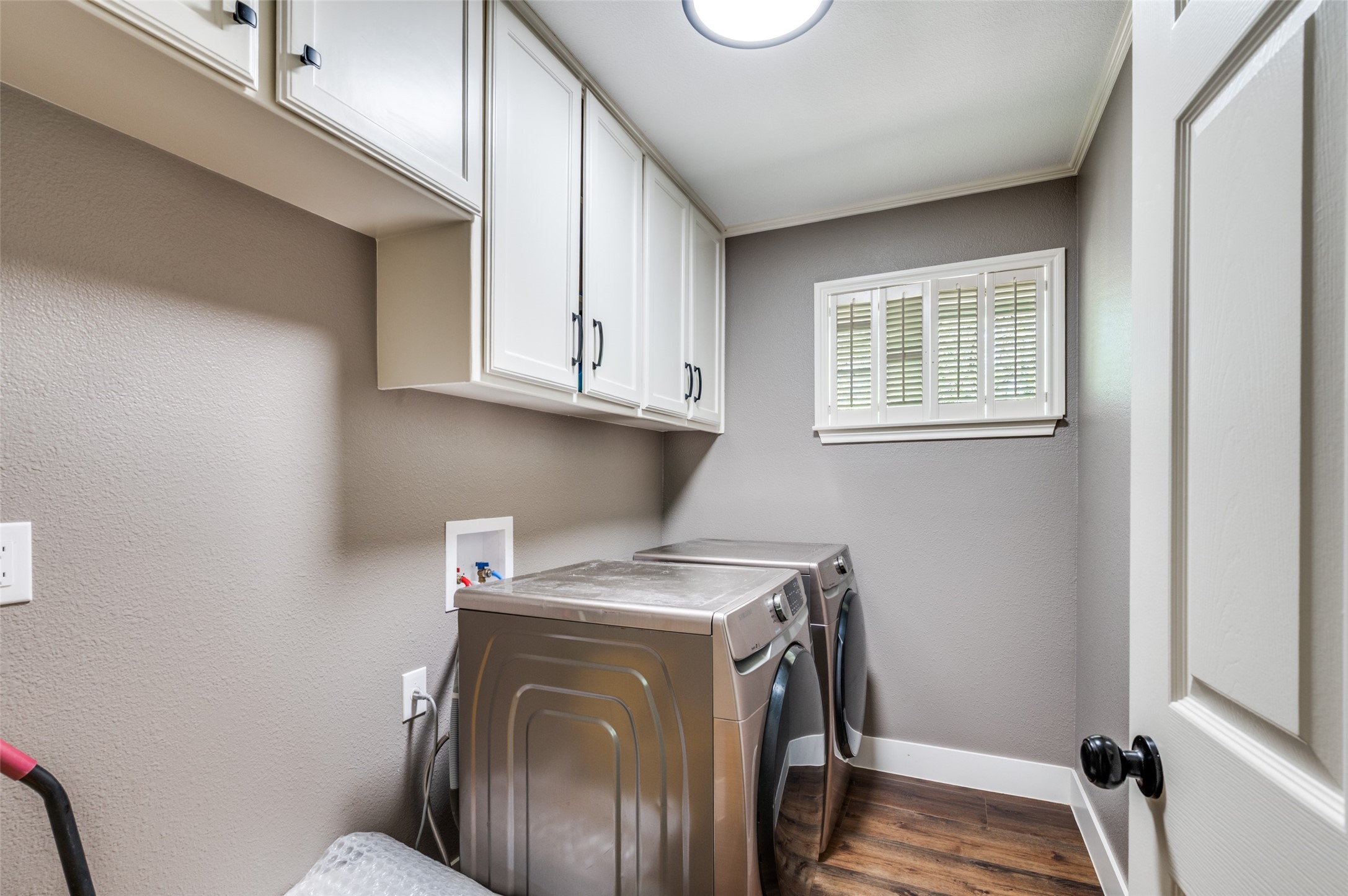 Arlington, Texas, 76017, United States, 3 Bedrooms Bedrooms, ,4 BathroomsBathrooms,Residential,For Sale,1934501