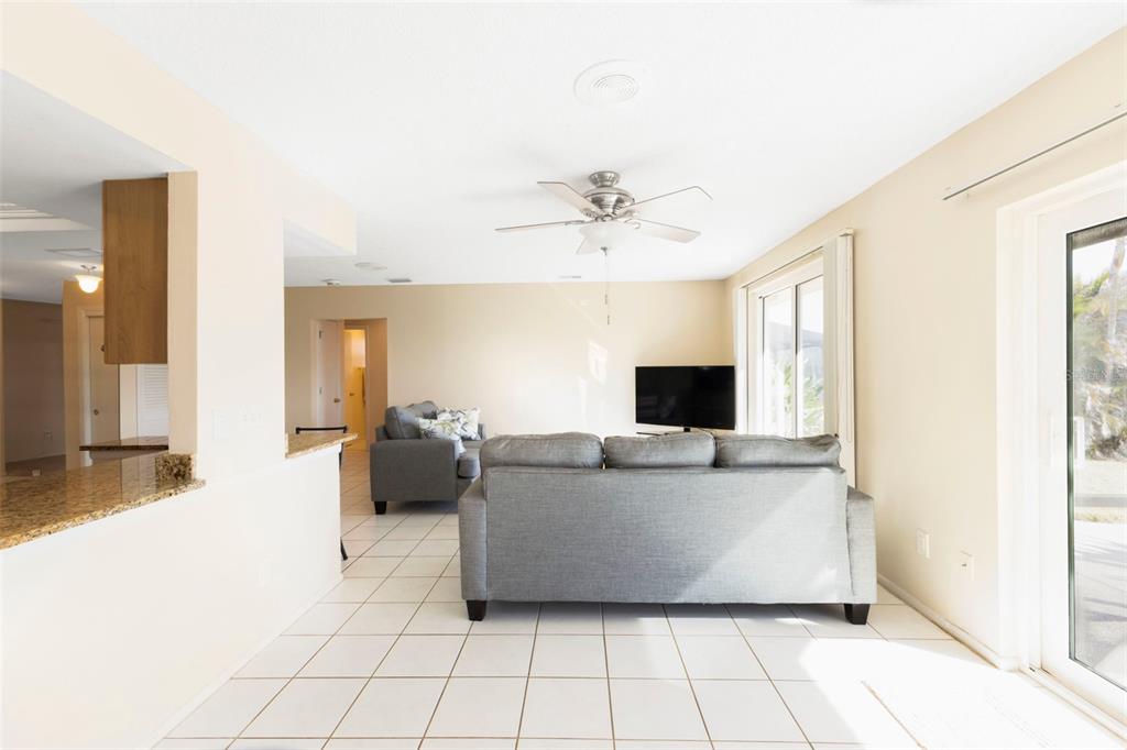 Punta Gorda, Florida, 33950, United States, 2 Bedrooms Bedrooms, ,2 BathroomsBathrooms,Residential,For Sale,1722408
