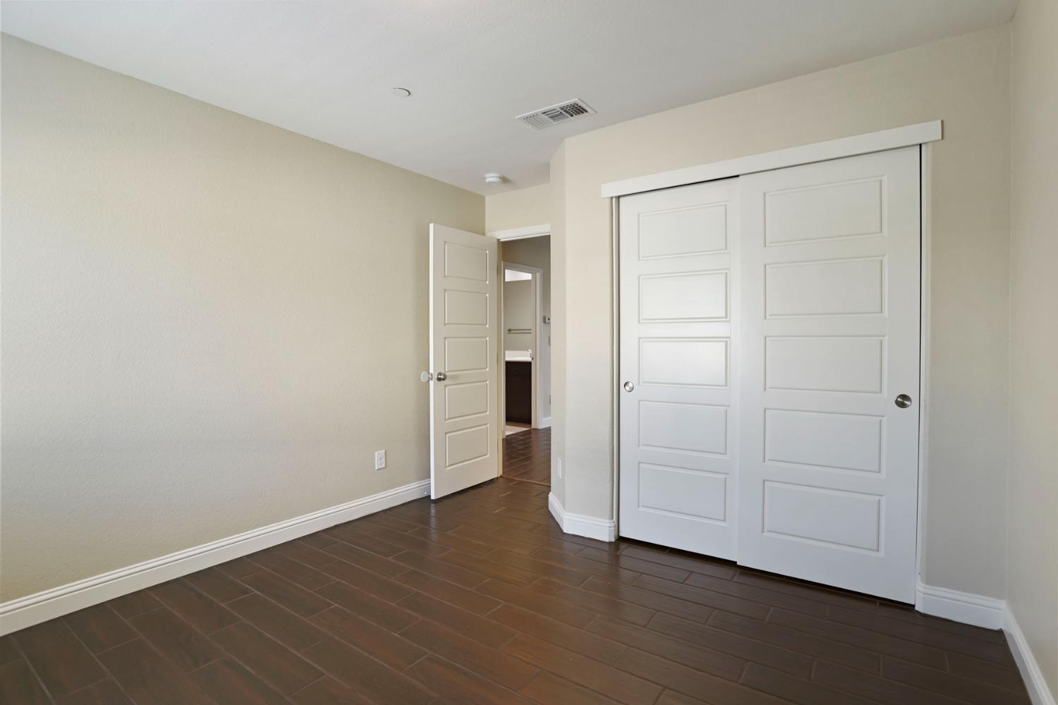 Stockton, California, 95209, United States, 5 Bedrooms Bedrooms, ,3 BathroomsBathrooms,Residential,For Sale,1931526