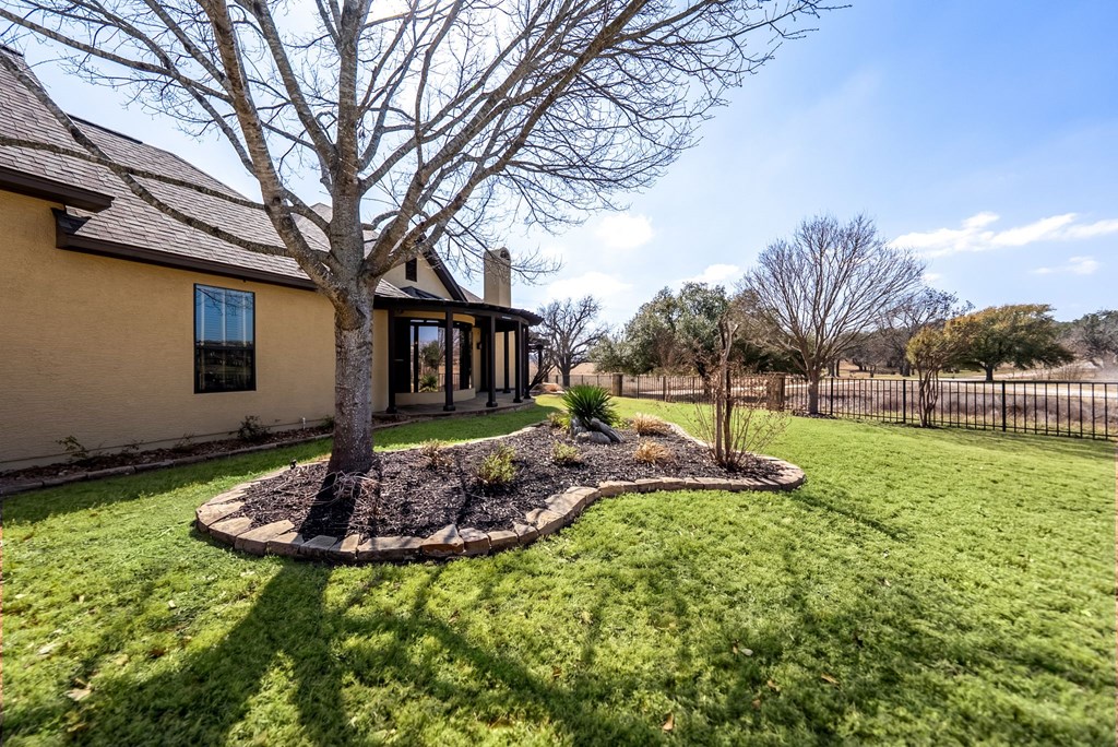 Kerrville, Texas, 78028, United States, 3 Bedrooms Bedrooms, ,3 BathroomsBathrooms,Residential,For Sale,2022585