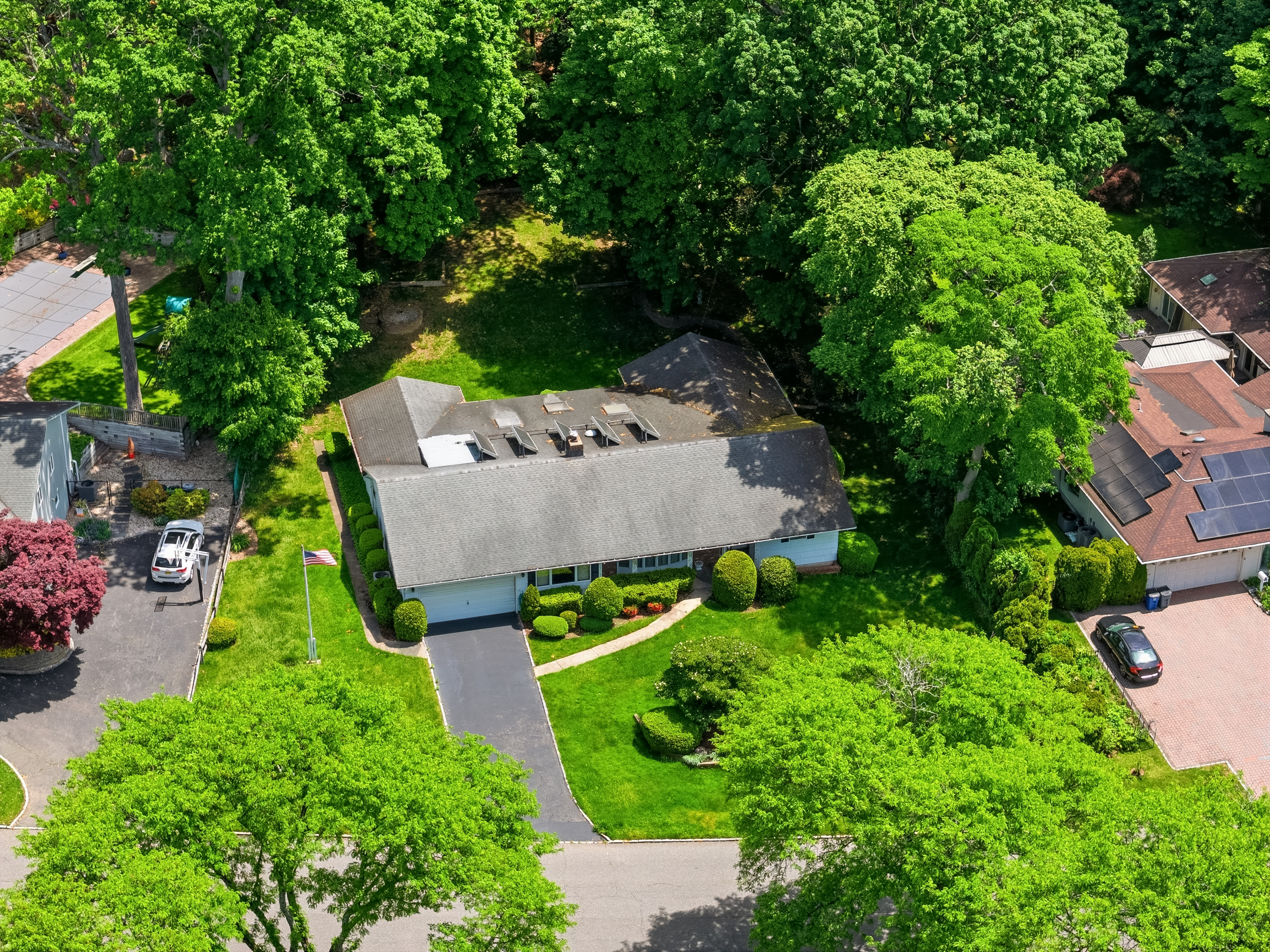  75 Mimosa Drive, East Hills, NY, 11576 - 物件實景