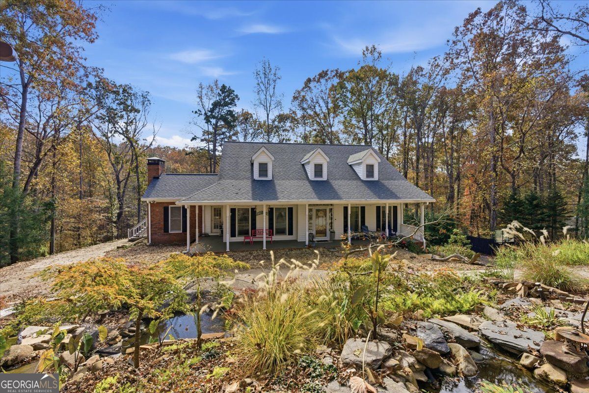 Douglasville, Georgia, 30135, United States, 5 Bedrooms Bedrooms, ,3 BathroomsBathrooms,Residential,For Sale,1988782