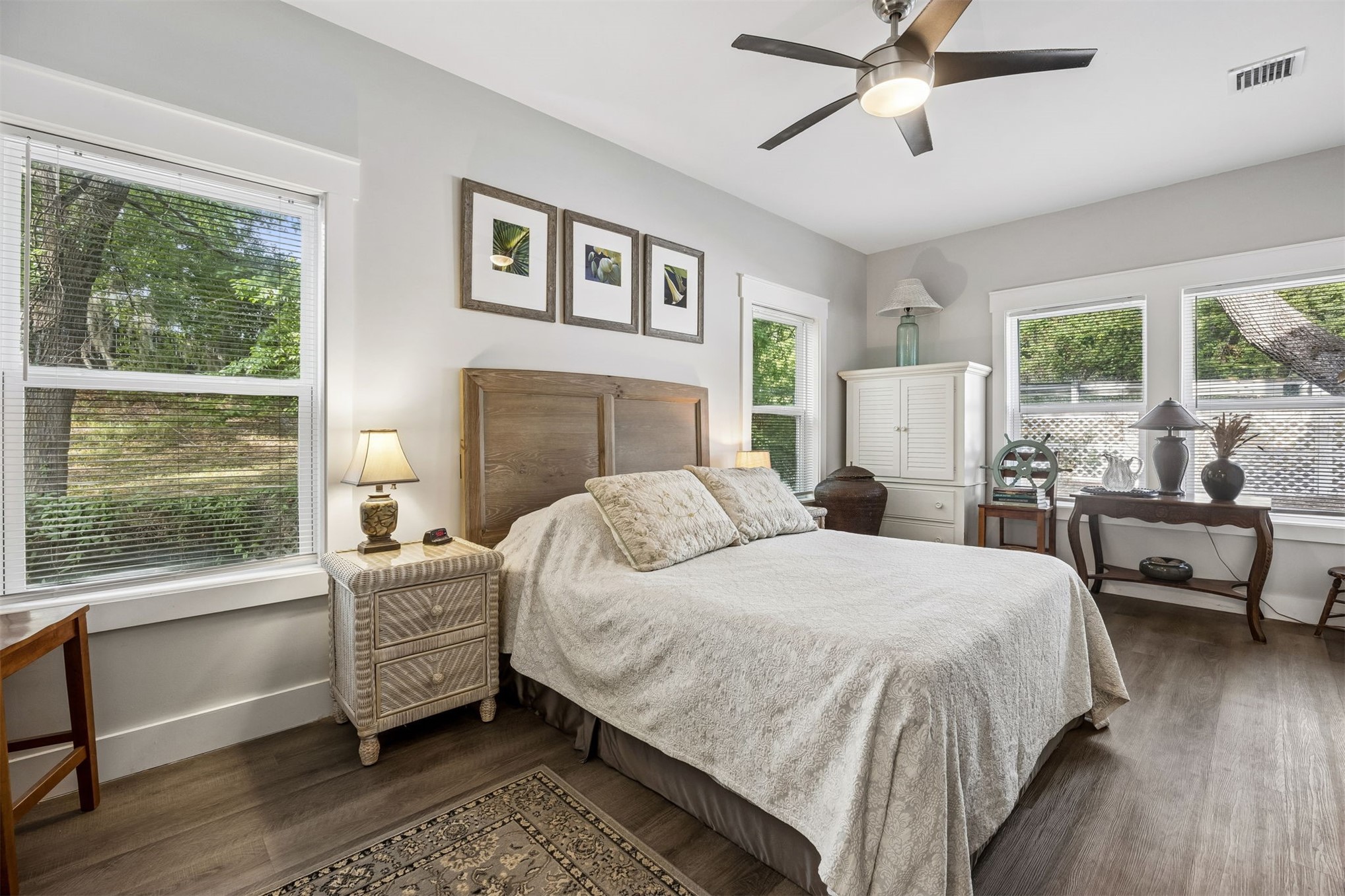 Fernandina Beach, Florida, 32034, United States, 3 Bedrooms Bedrooms, ,2 BathroomsBathrooms,Residential,For Sale,2040424