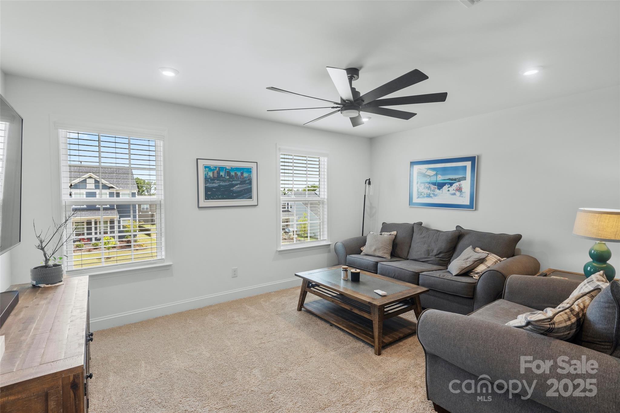 Charlotte, North Carolina, 28278, United States, 5 Bedrooms Bedrooms, ,5 BathroomsBathrooms,Residential,For Sale,1866050