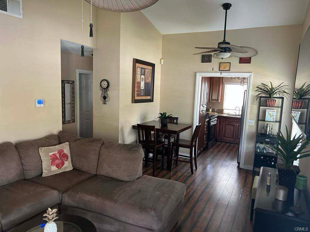 Rancho Cucamonga, California, 91739, United States, 2 Bedrooms Bedrooms, ,1 BathroomBathrooms,Residential,For Sale,1981307