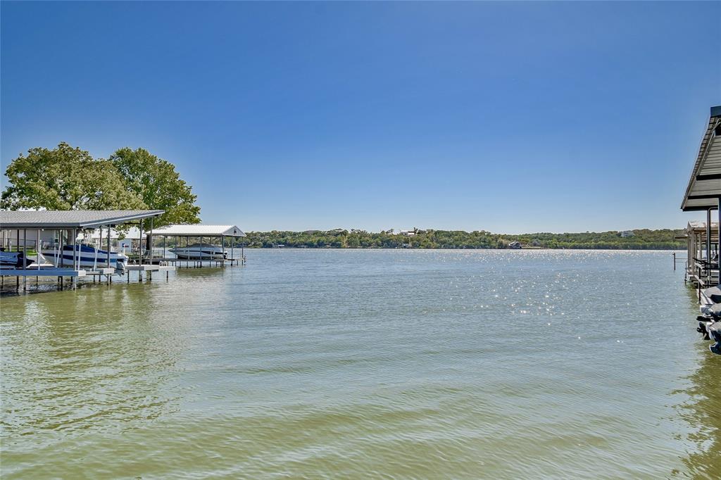 Granbury, Texas, 76049, United States, 3 Bedrooms Bedrooms, ,2 BathroomsBathrooms,Residential,For Sale,1984180