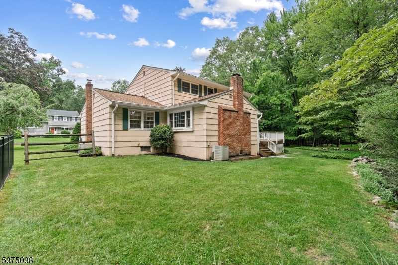 Parsippany-Troy Hills Twp., New Jersey, 07950, United States, 4 Bedrooms Bedrooms, ,3 BathroomsBathrooms,Residential,For Sale,1906733