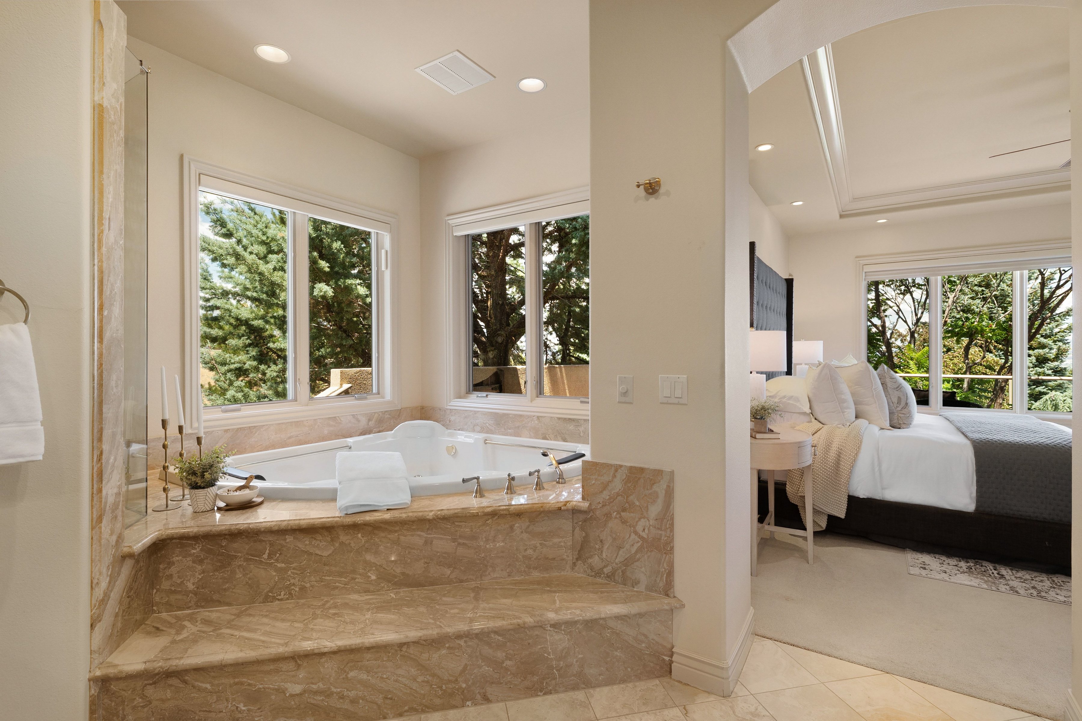  Stunning Custom Home with Breathtaking Views in Reno - 物件實景