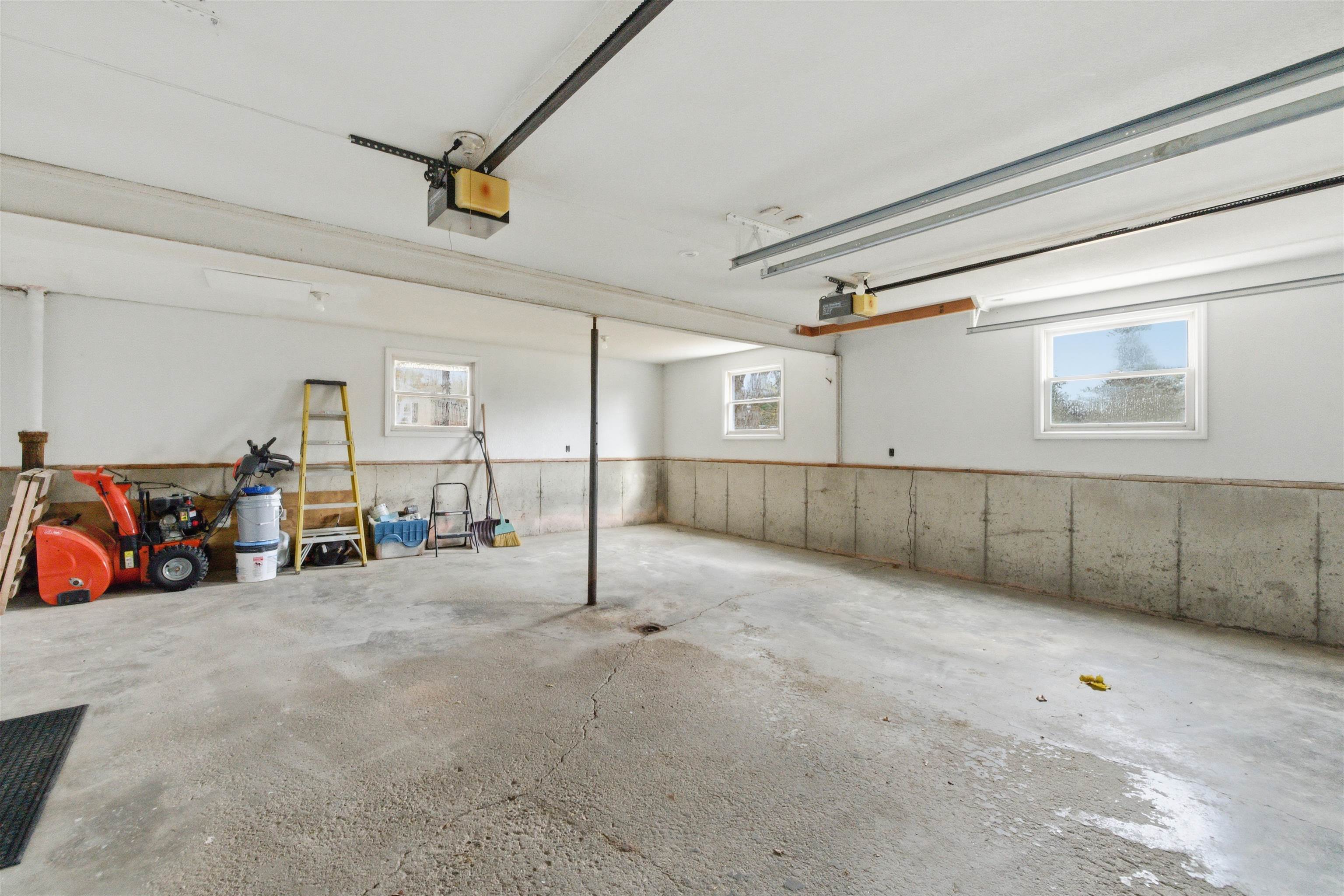 Laconia, New Hampshire, 03246, United States, 3 Bedrooms Bedrooms, ,Residential,For Sale,1991727