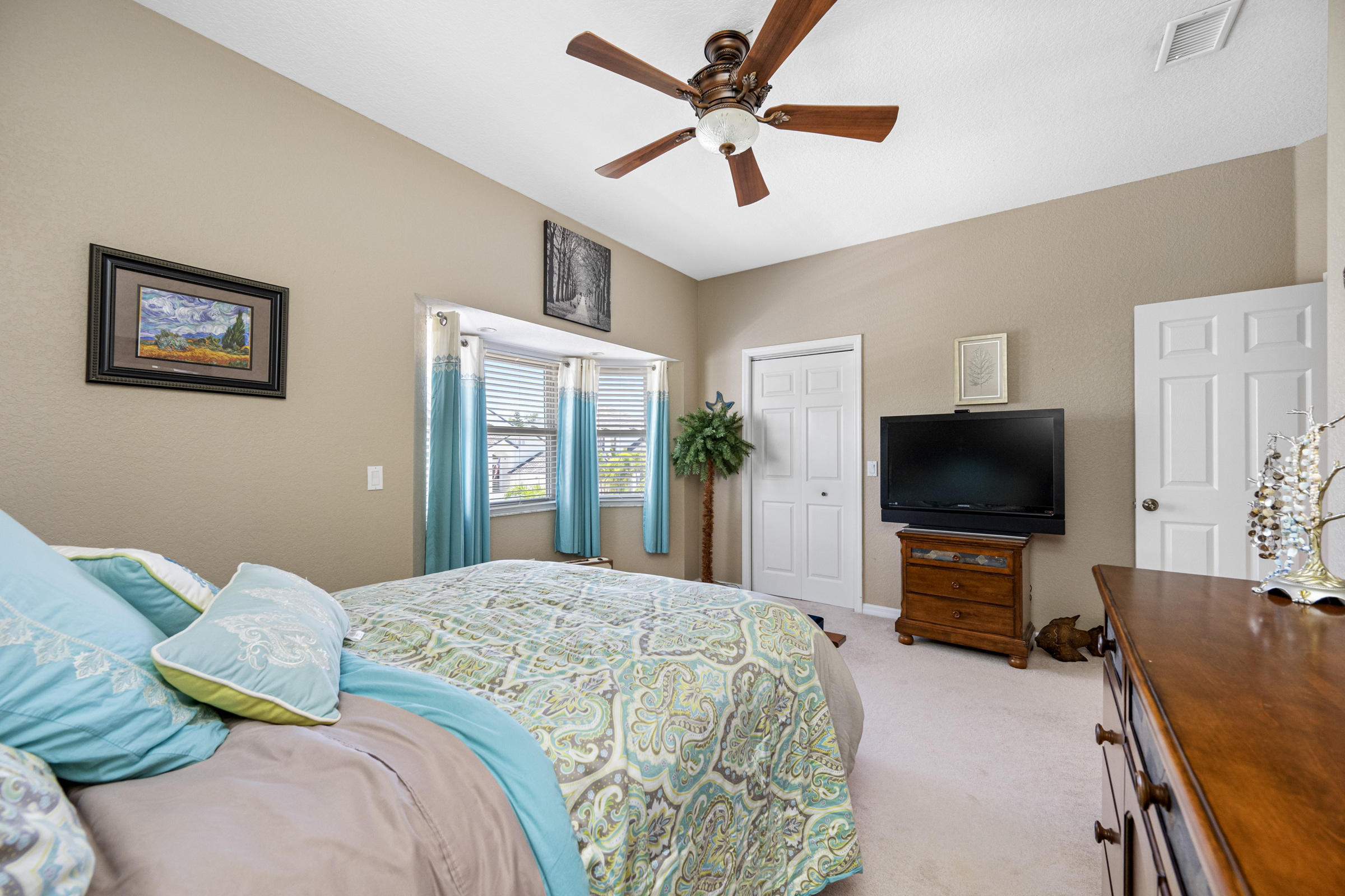 Apollo Beach, Florida, 33572, United States, 5 Bedrooms Bedrooms, ,7 BathroomsBathrooms,Residential,For Sale,1975807