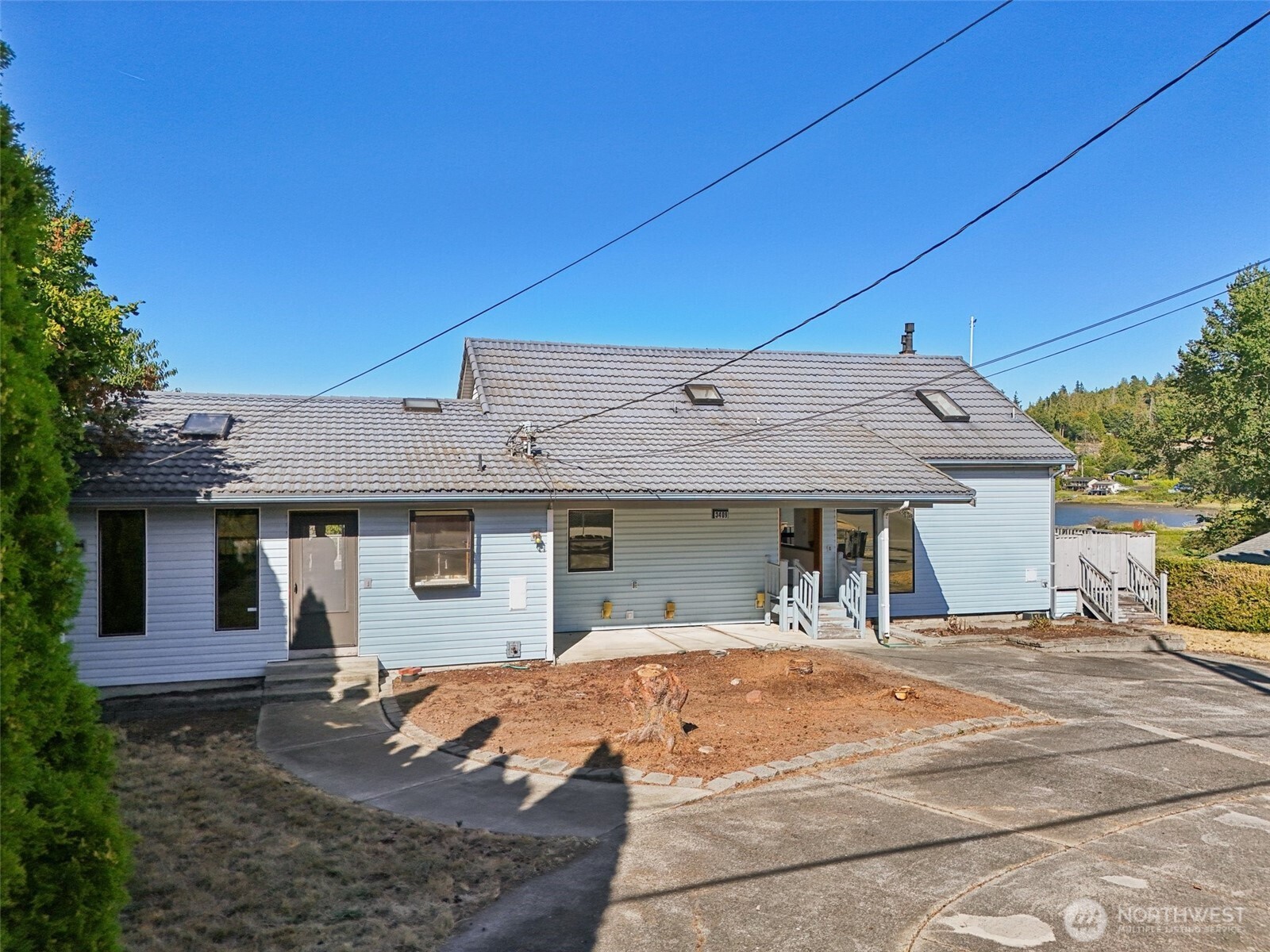 Marysville, Washington, 98271, United States, 4 Bedrooms Bedrooms, ,4 BathroomsBathrooms,Residential,For Sale,1984070