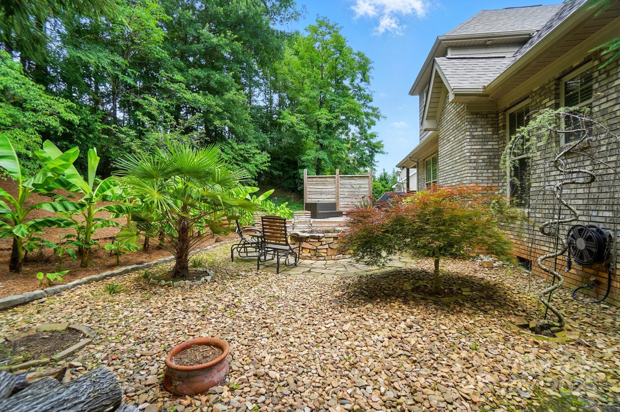 Rock Hill, South Carolina, 29730, United States, 4 Bedrooms Bedrooms, ,3 BathroomsBathrooms,Residential,For Sale,1826399