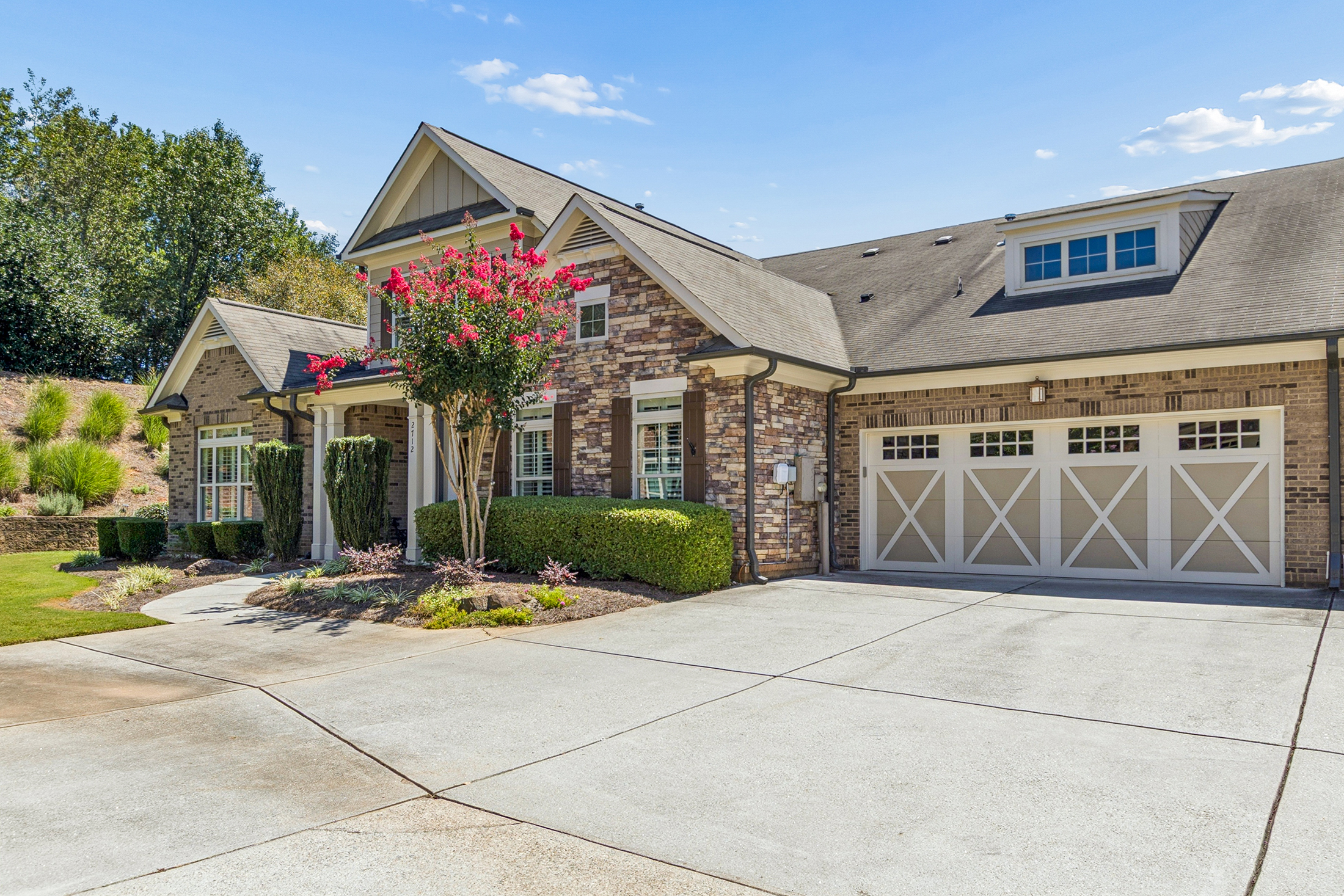  Come Together in this Beautifully Maintained Home in Wellstone - 物件實景