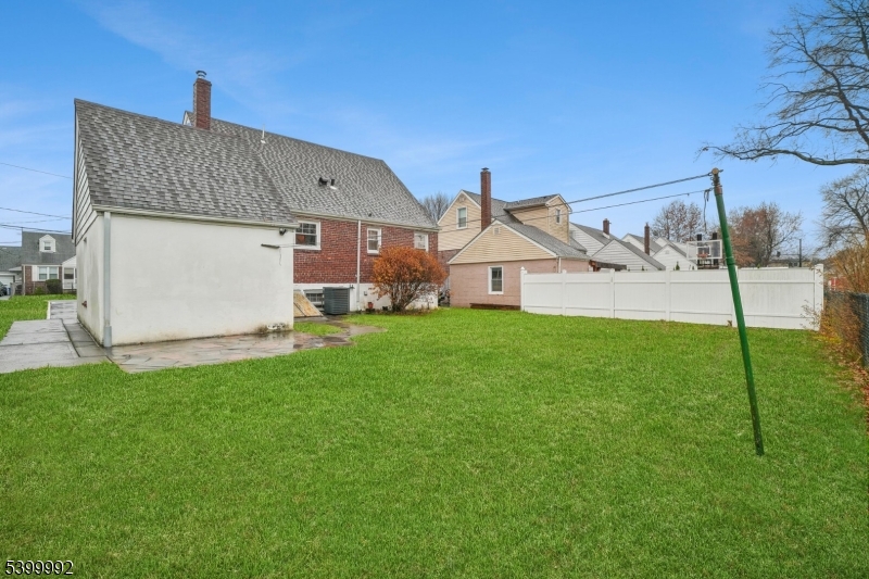 Union Twp., New Jersey, 07083, United States, 4 Bedrooms Bedrooms, ,2 BathroomsBathrooms,Residential,For Sale,2001957