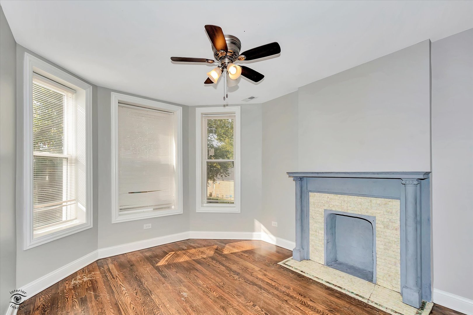 Chicago, Illinois, 60637, United States, 7 Bedrooms Bedrooms, ,3 BathroomsBathrooms,Residential,For Sale,1915108