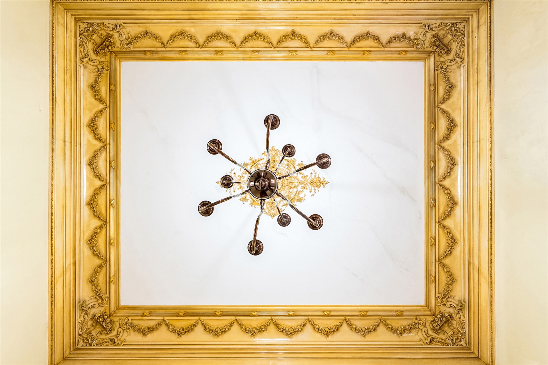  Palace, 8 bedrooms, for Sale - 物件實景