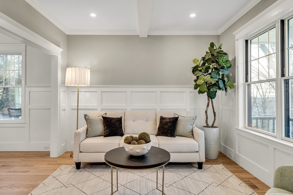 Lexington, Massachusetts, 02421, United States, 6 Bedrooms Bedrooms, ,6 BathroomsBathrooms,Residential,For Sale,2001660