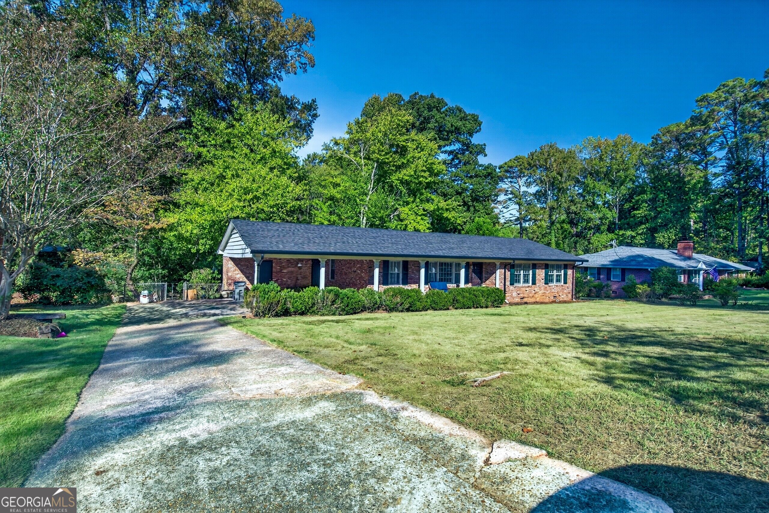 Westwood Dr, Lagrange, GA 30240