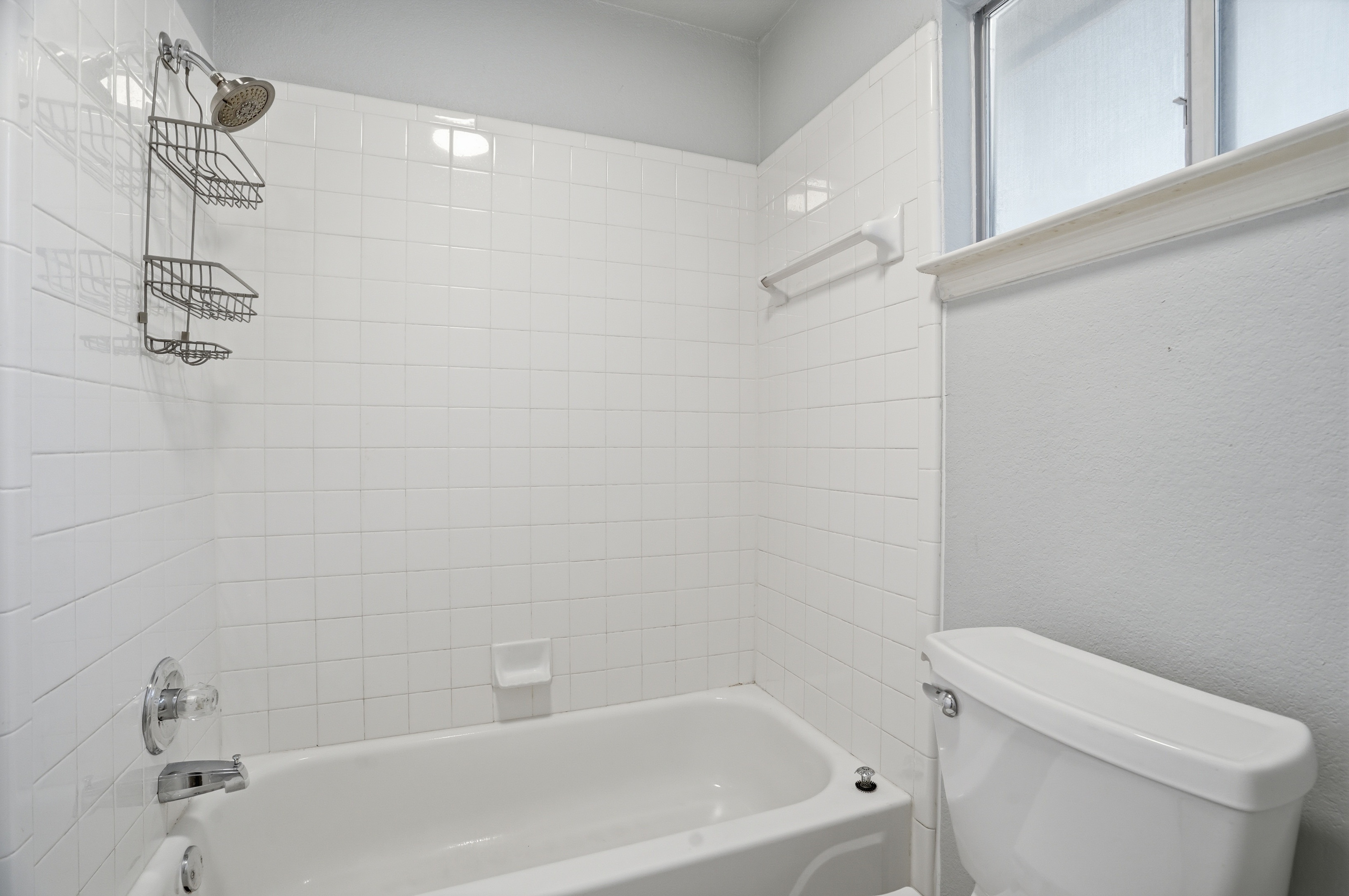  Stylish Keller Living with Bonus Room & Custom Touches - 物件實景