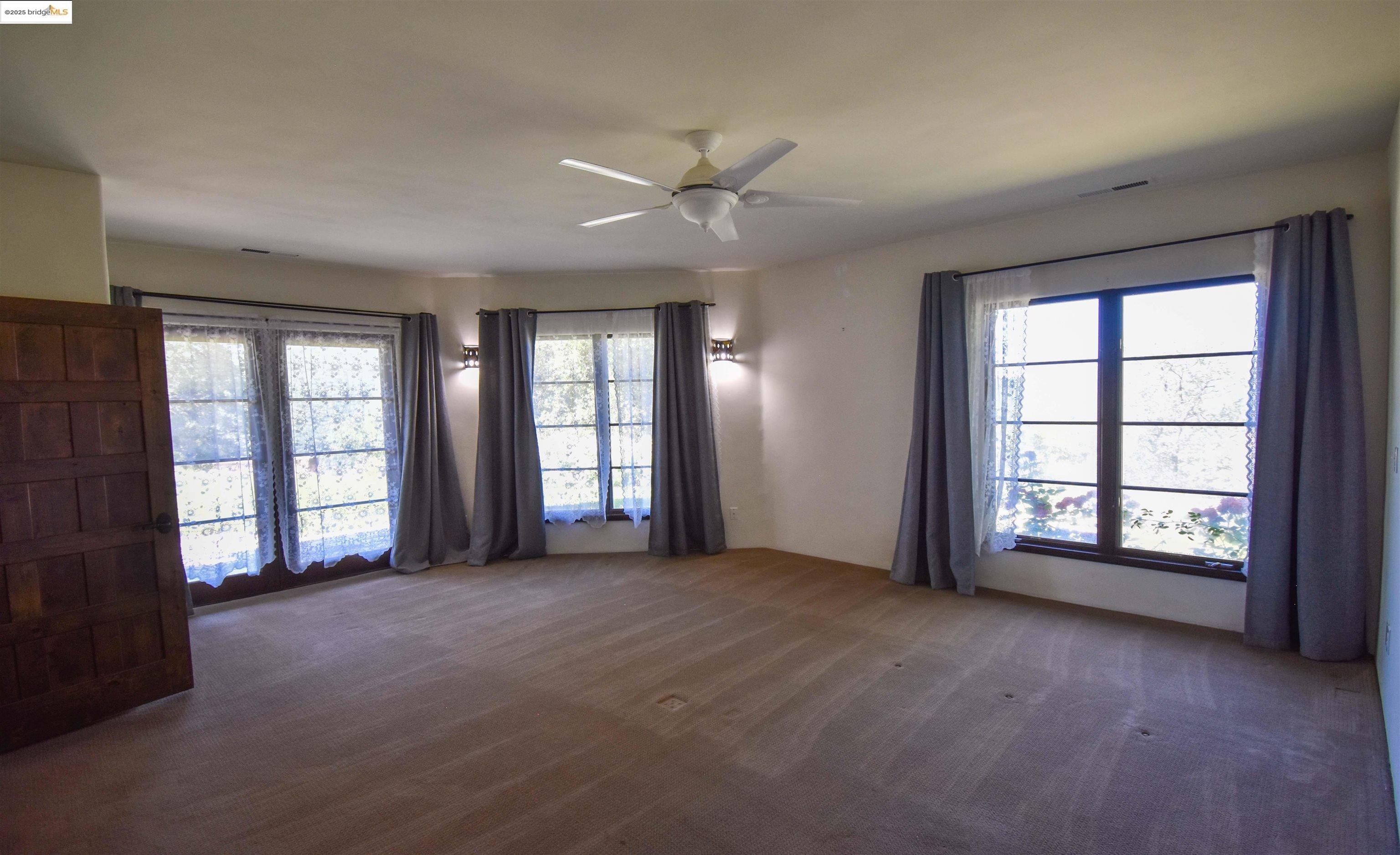 Sonora, California, 95370, United States, 4 Bedrooms Bedrooms, ,4 BathroomsBathrooms,Residential,For Sale,1846980
