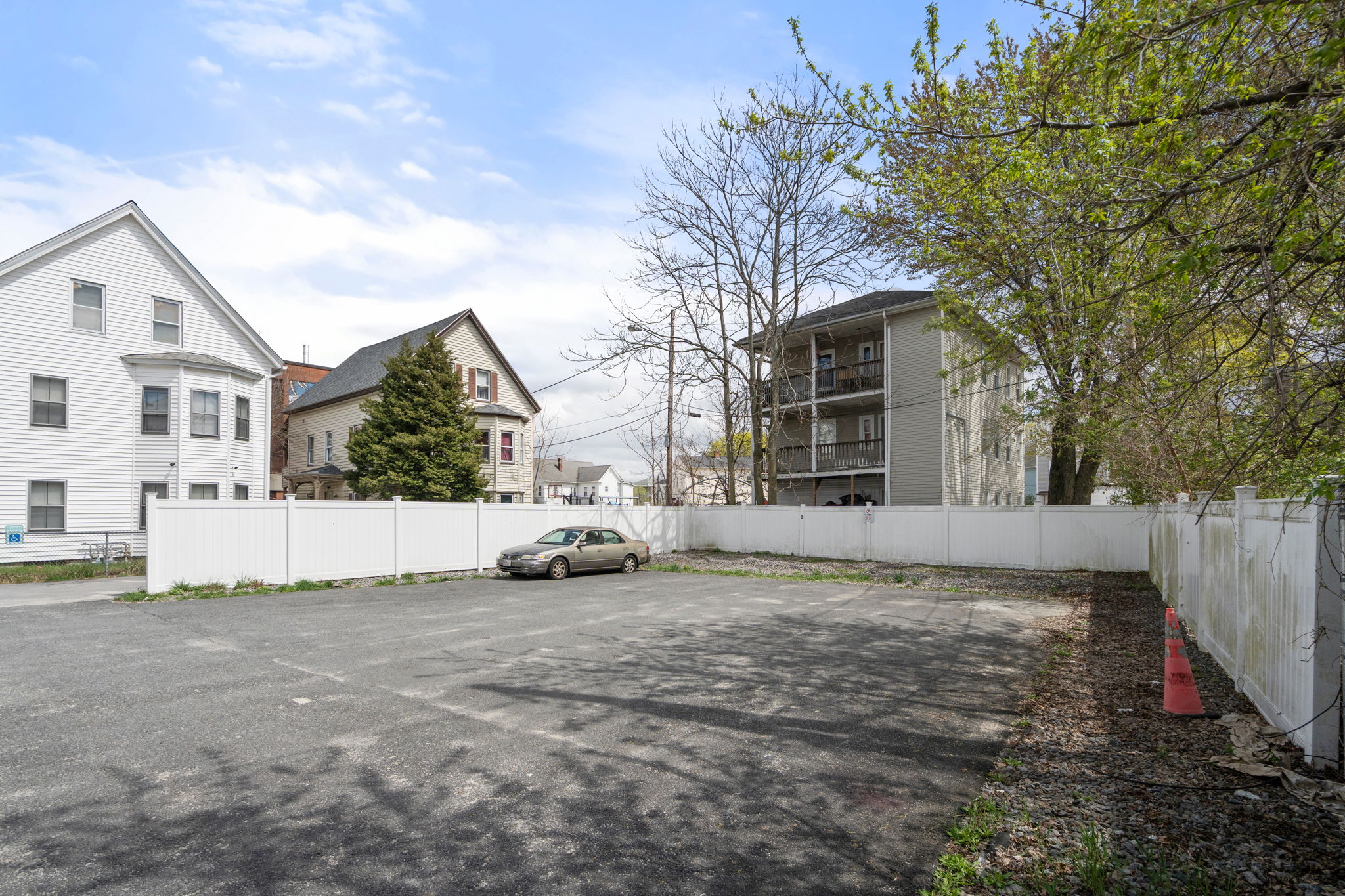  145-147 Canterbury Street, Worcester, MA, 01603 - 物件實景