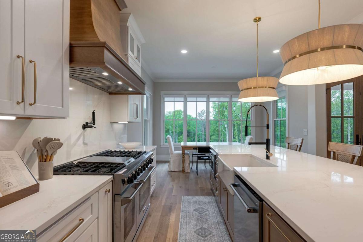 Monroe, Georgia, 30656, United States, 5 Bedrooms Bedrooms, ,5 BathroomsBathrooms,Residential,For Sale,1792838