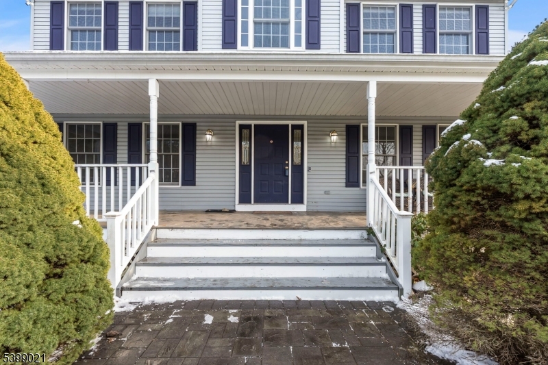 Lafayette Twp., New Jersey, 07848, United States, 5 Bedrooms Bedrooms, ,4 BathroomsBathrooms,Residential,For Sale,2003024