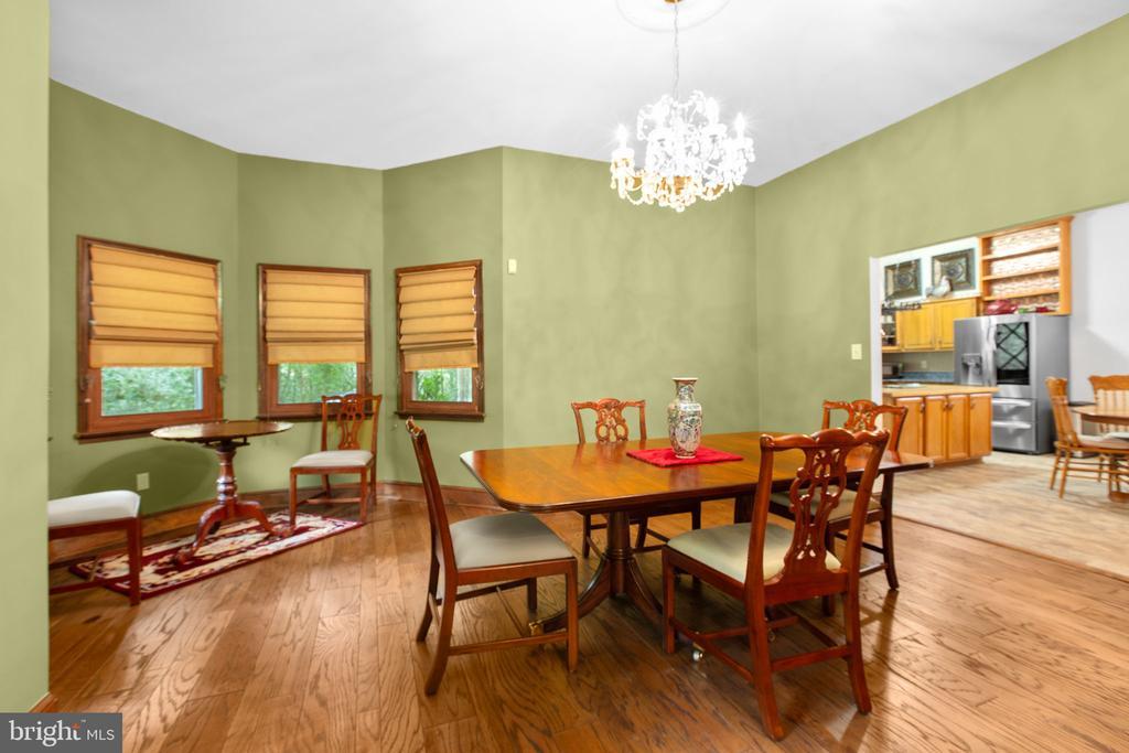 Stafford, Virginia, 22554, United States, 4 Bedrooms Bedrooms, ,4 BathroomsBathrooms,Residential,For Sale,1918482