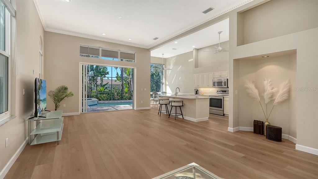 Sarasota, Florida, 34238, United States, 2 Bedrooms Bedrooms, ,2 BathroomsBathrooms,Residential,For Sale,1989499