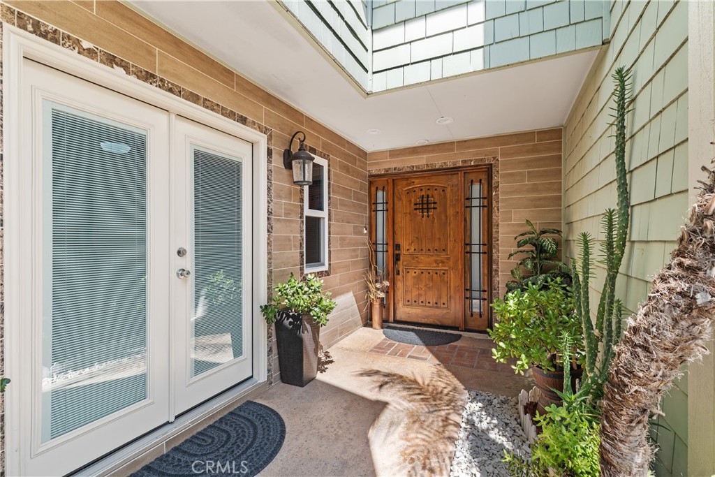 Irvine, California, 92620, United States, 3 Bedrooms Bedrooms, ,4 BathroomsBathrooms,Residential,For Sale,1987963