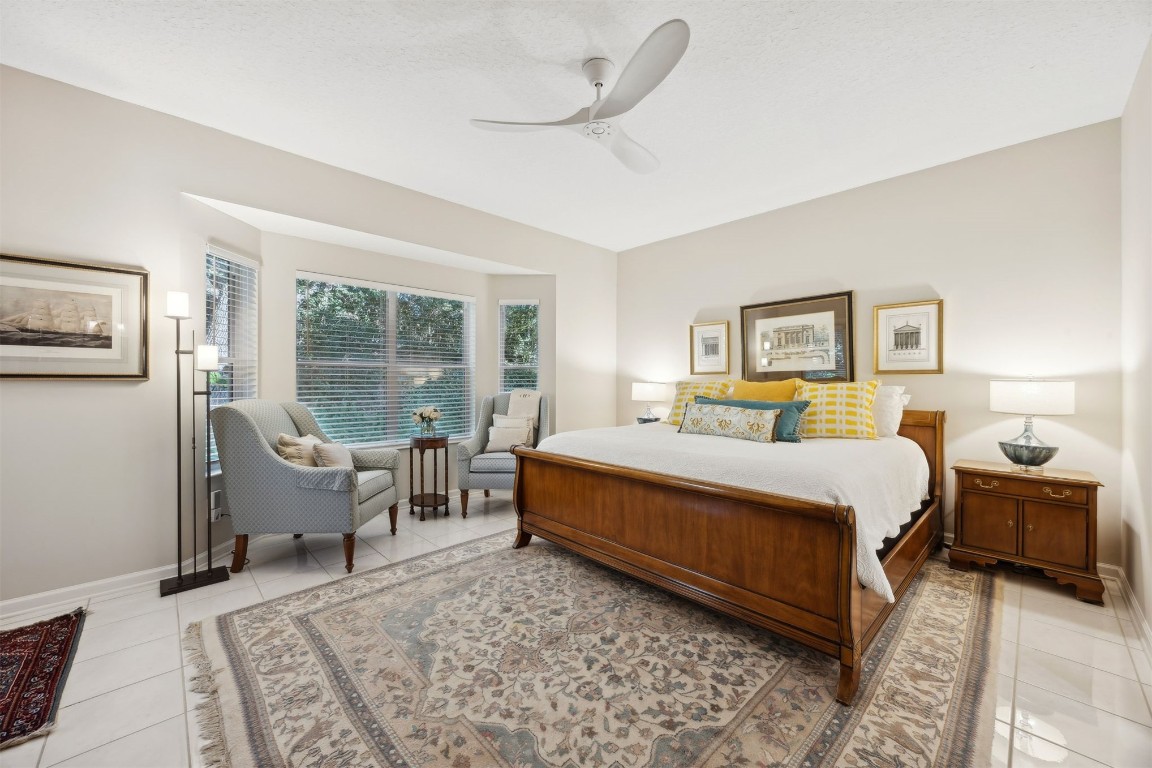 Fernandina Beach, Florida, 32034, United States, 4 Bedrooms Bedrooms, ,3 BathroomsBathrooms,Residential,For Sale,1989869