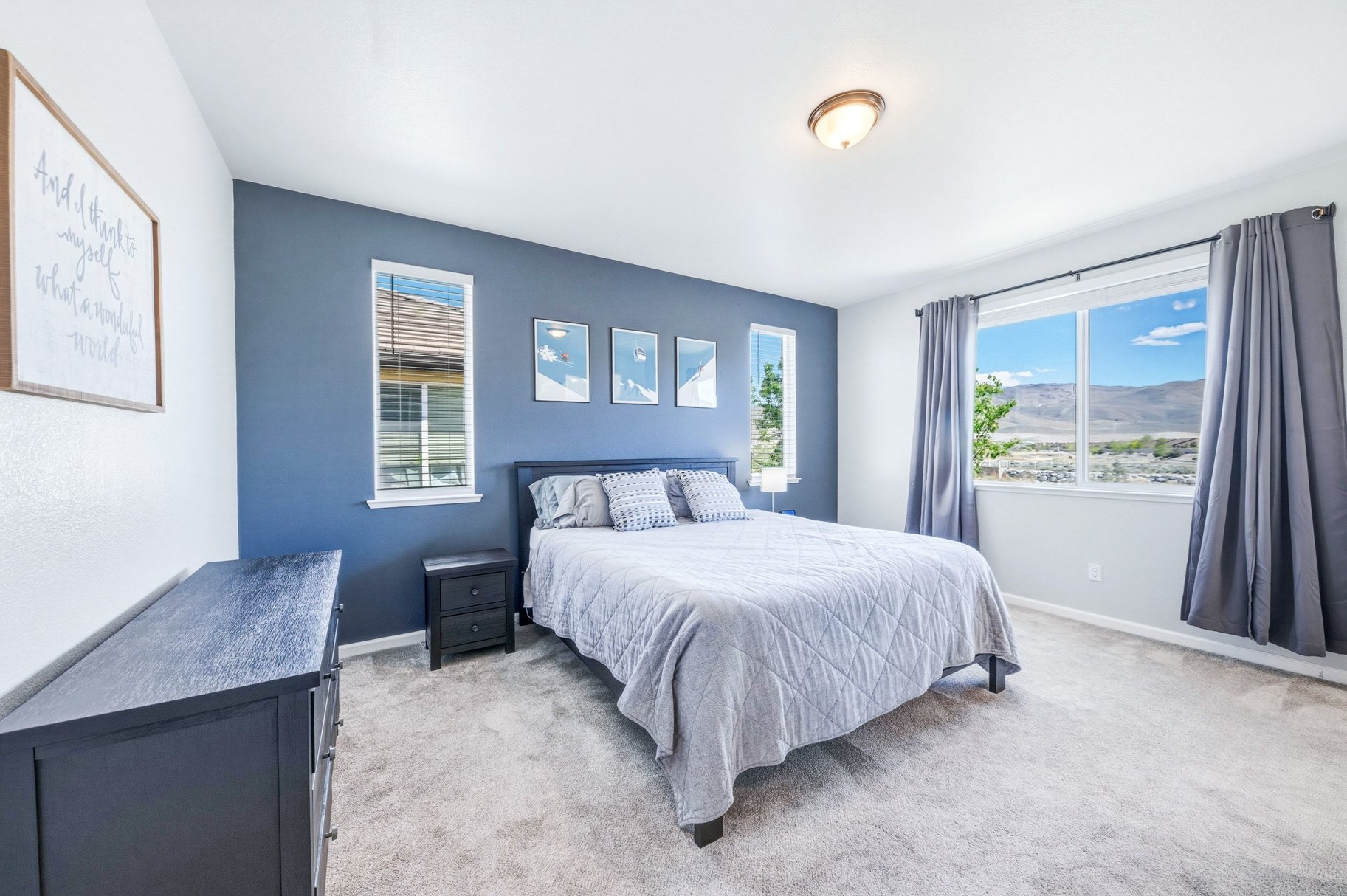  Turn-Key Home Close to Parks, Shopping & Trails - 物件實景