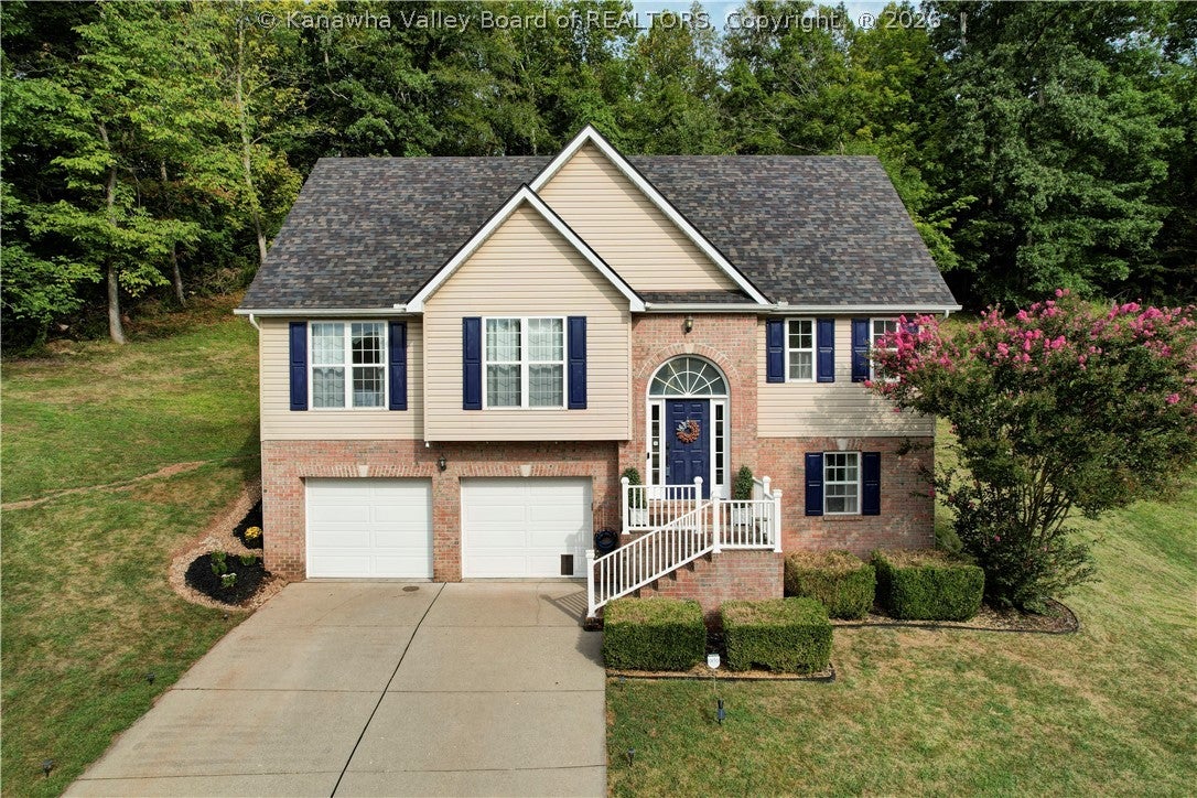 Perkins Way, Charleston, WV 25313
