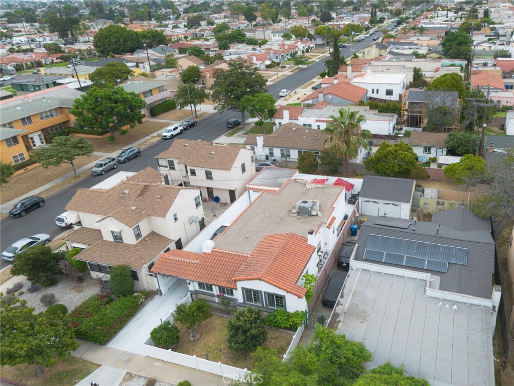 Los Angeles, California, 90043, United States, 3 Bedrooms Bedrooms, ,2 BathroomsBathrooms,Residential,For Sale,1921783
