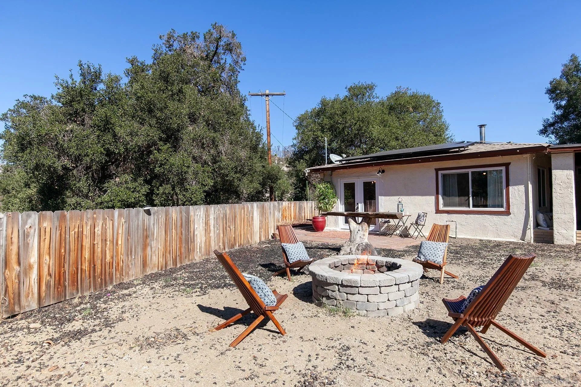 Alpine, California, 91901, United States, 3 Bedrooms Bedrooms, ,2 BathroomsBathrooms,Residential,For Sale,1990972