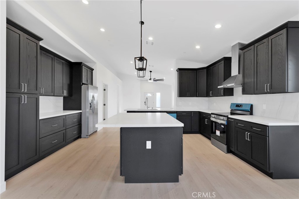 Hesperia, California, 92345, United States, 3 Bedrooms Bedrooms, ,3 BathroomsBathrooms,Residential,For Sale,2039750