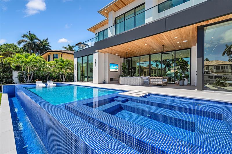 Fort Lauderdale, Florida, 33301, United States, 5 Bedrooms Bedrooms, ,8 BathroomsBathrooms,Residential,For Sale,1971363