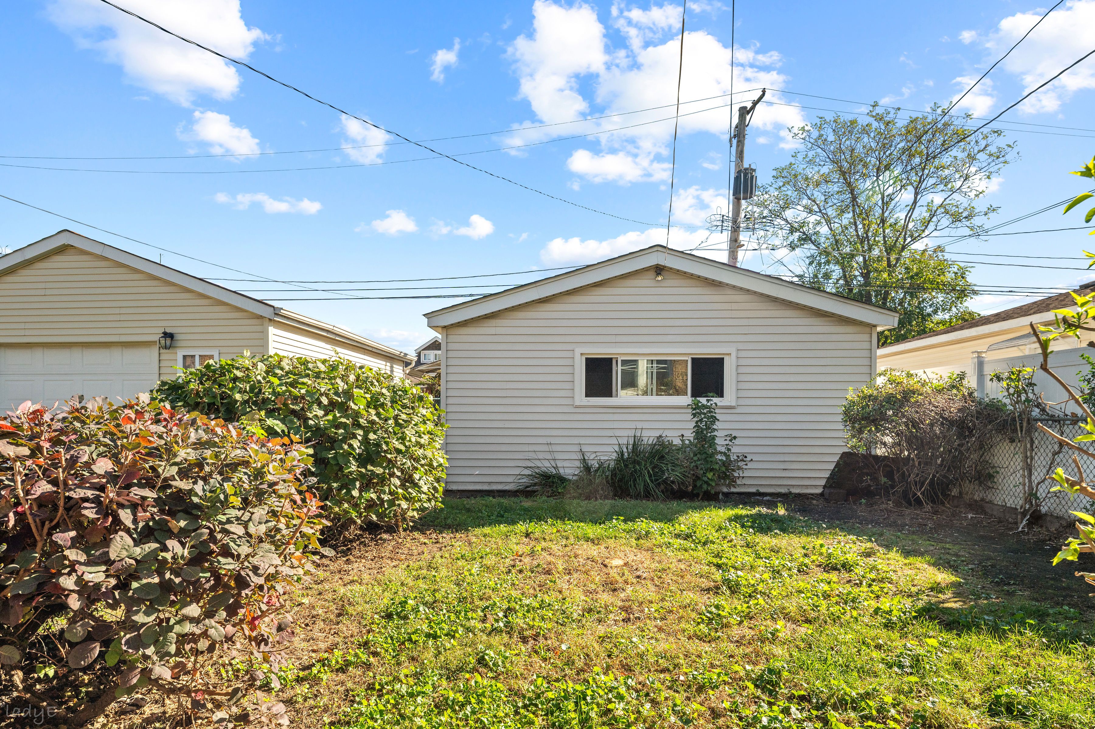  Rehab Opportunity in Desirable Gage Park Neighborhood - 物件實景