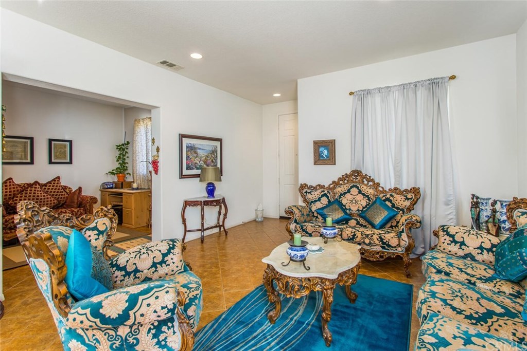 Mentone, California, 92359, United States, 3 Bedrooms Bedrooms, ,3 BathroomsBathrooms,Residential,For Sale,1927763