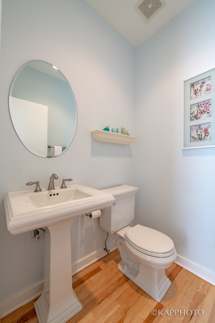 1 N Bishop Street, 3, Chicago, Illinois, 60607, United States, 3 Bedrooms Bedrooms, ,4 BathroomsBathrooms,Residential,For Sale,1 N Bishop Street , 3,1010414