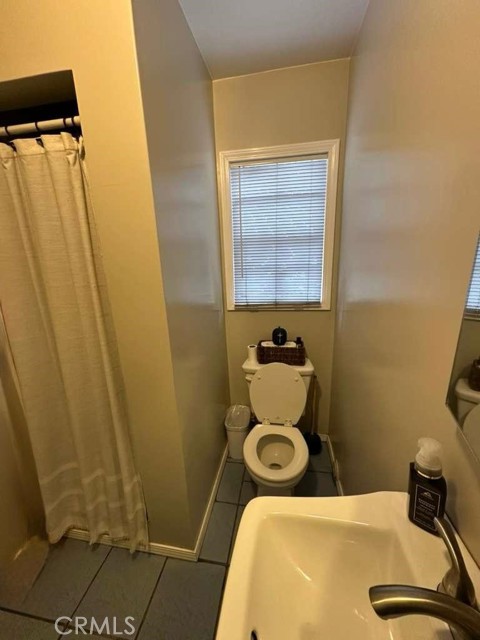 South Gate, California, 90280, United States, 4 Bedrooms Bedrooms, ,Residential,For Sale,1986153