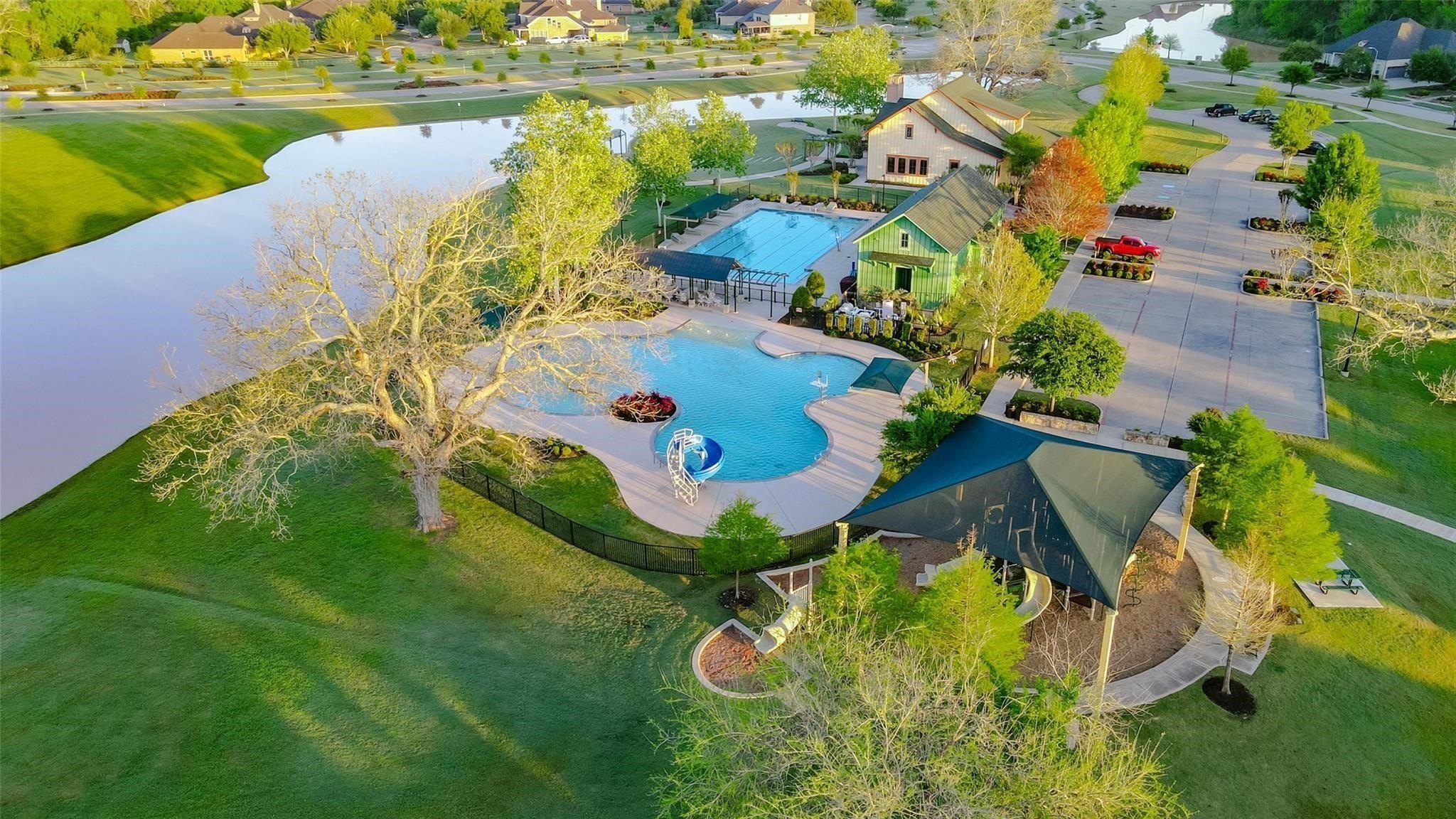 Fulshear, Texas, 77441, United States, 4 Bedrooms Bedrooms, ,4 BathroomsBathrooms,Residential,For Sale,1928205