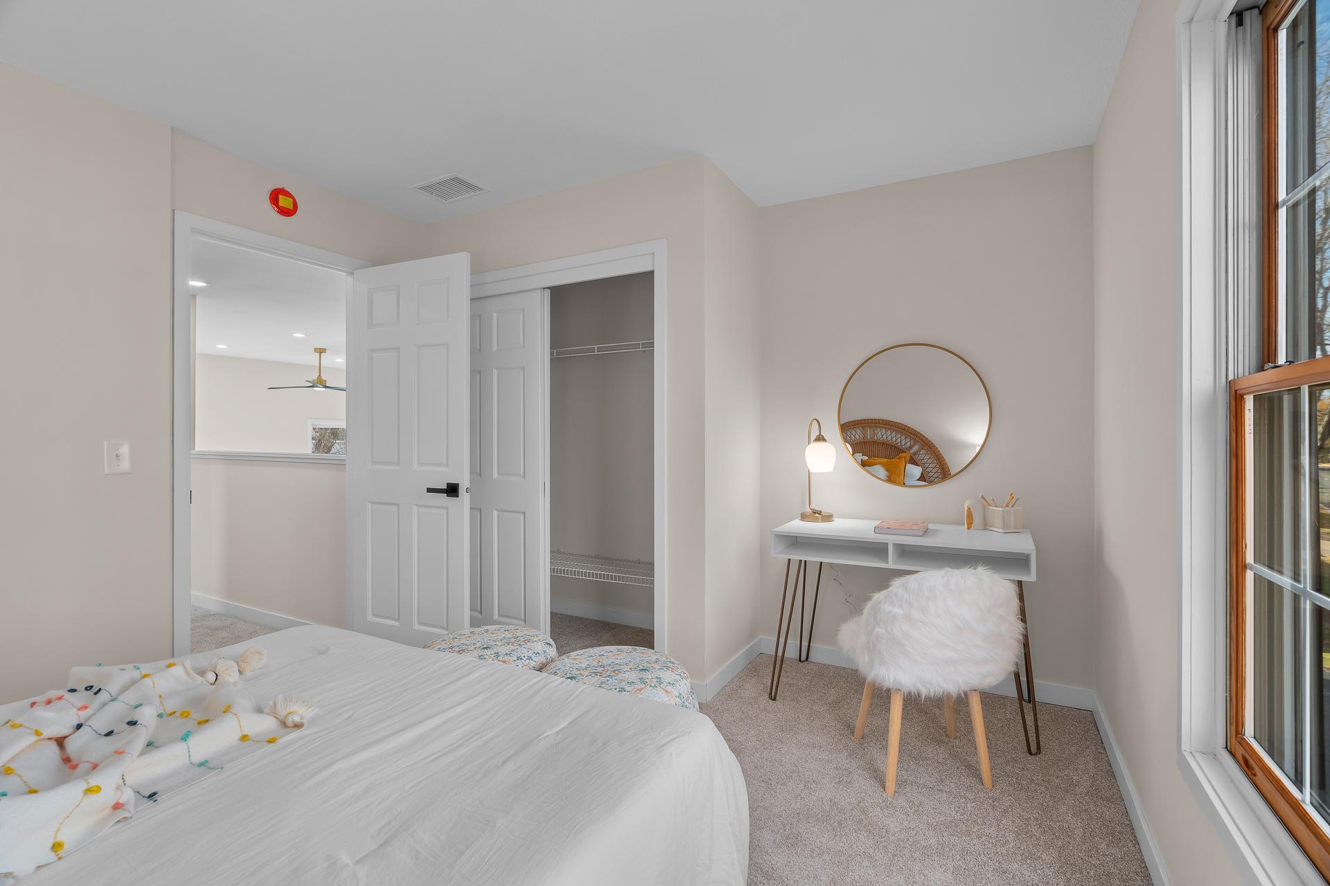 Eden Prairie, Minnesota, 55347, United States, 4 Bedrooms Bedrooms, ,4 BathroomsBathrooms,Residential,For Sale,1993292