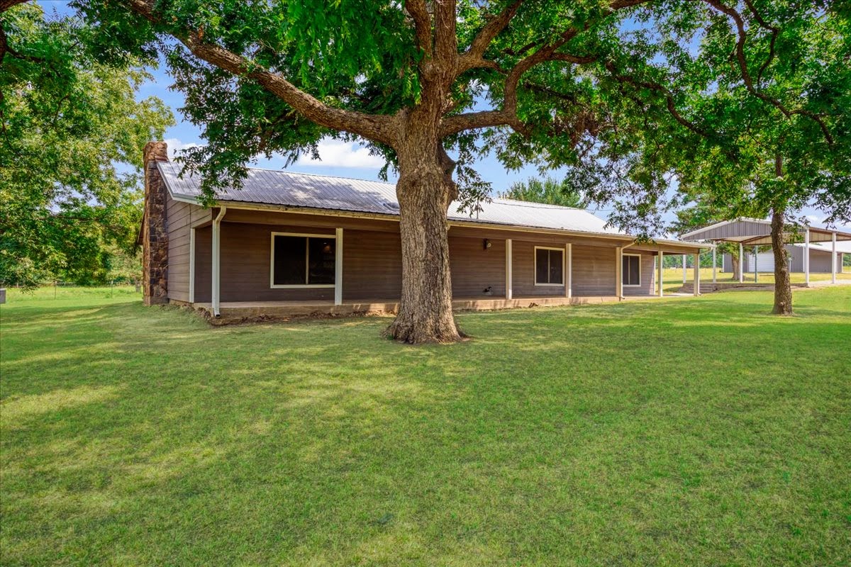 Savoy, Texas, 75479, United States, 3 Bedrooms Bedrooms, ,2 BathroomsBathrooms,Residential,For Sale,1979874