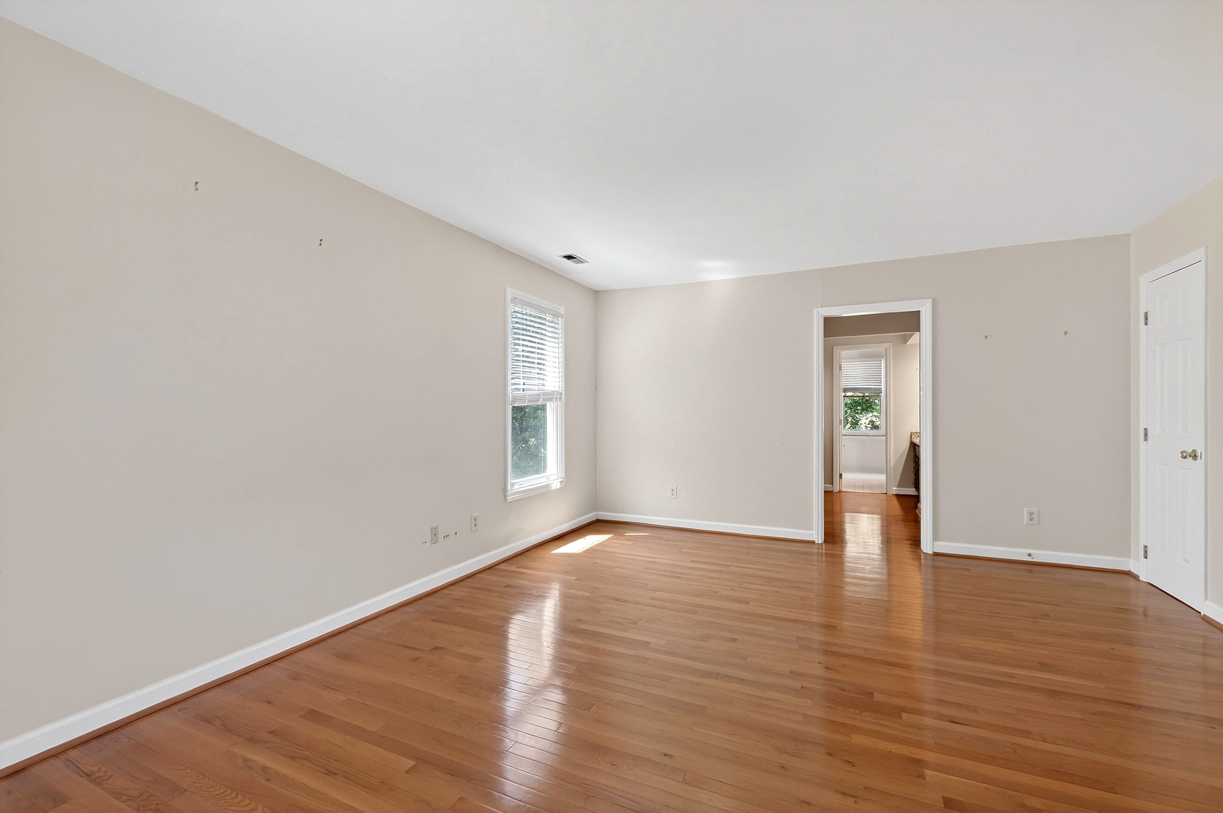  821 Lake Boone Trail, Raleigh, NC 27607 - 物件實景