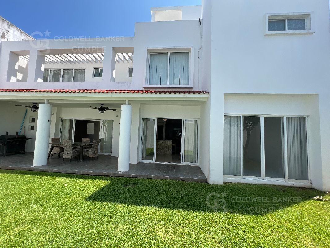 Alvarado, Veracruz de Ignacio de la Llave, 95264, Mexico, 4 Bedrooms Bedrooms, ,5 BathroomsBathrooms,Residential,For Sale,1991660