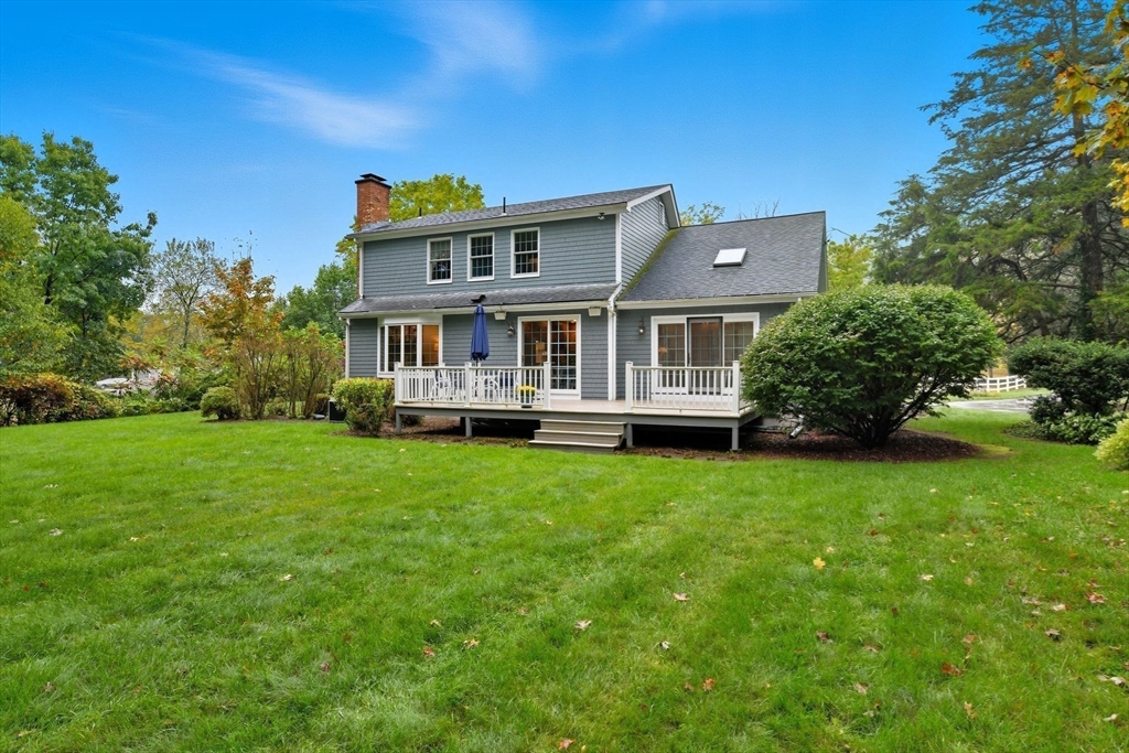 Westfield, Massachusetts, 01085, United States, 3 Bedrooms Bedrooms, ,3 BathroomsBathrooms,Residential,For Sale,1966188