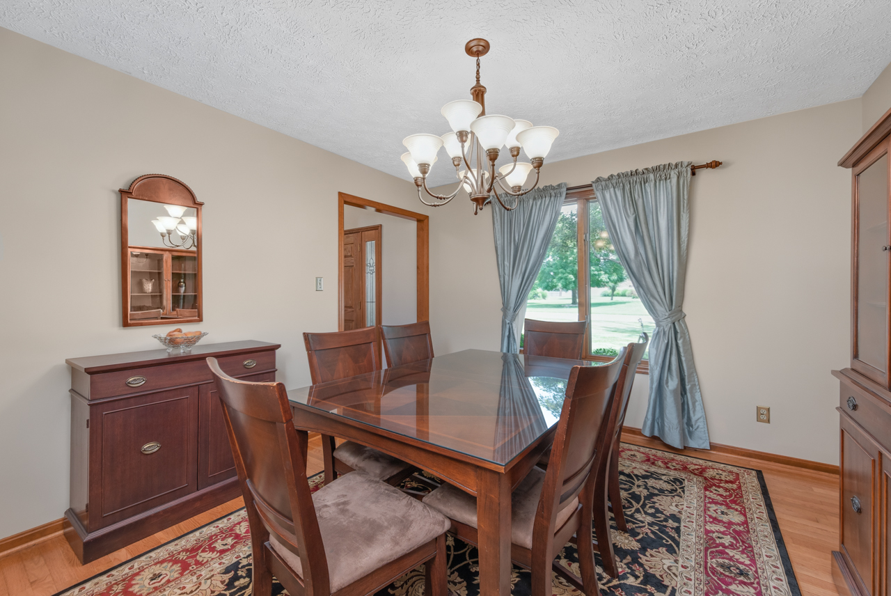 Terre Haute, Indiana, 47802, United States, 4 Bedrooms Bedrooms, ,3 BathroomsBathrooms,Residential,For Sale,1931381